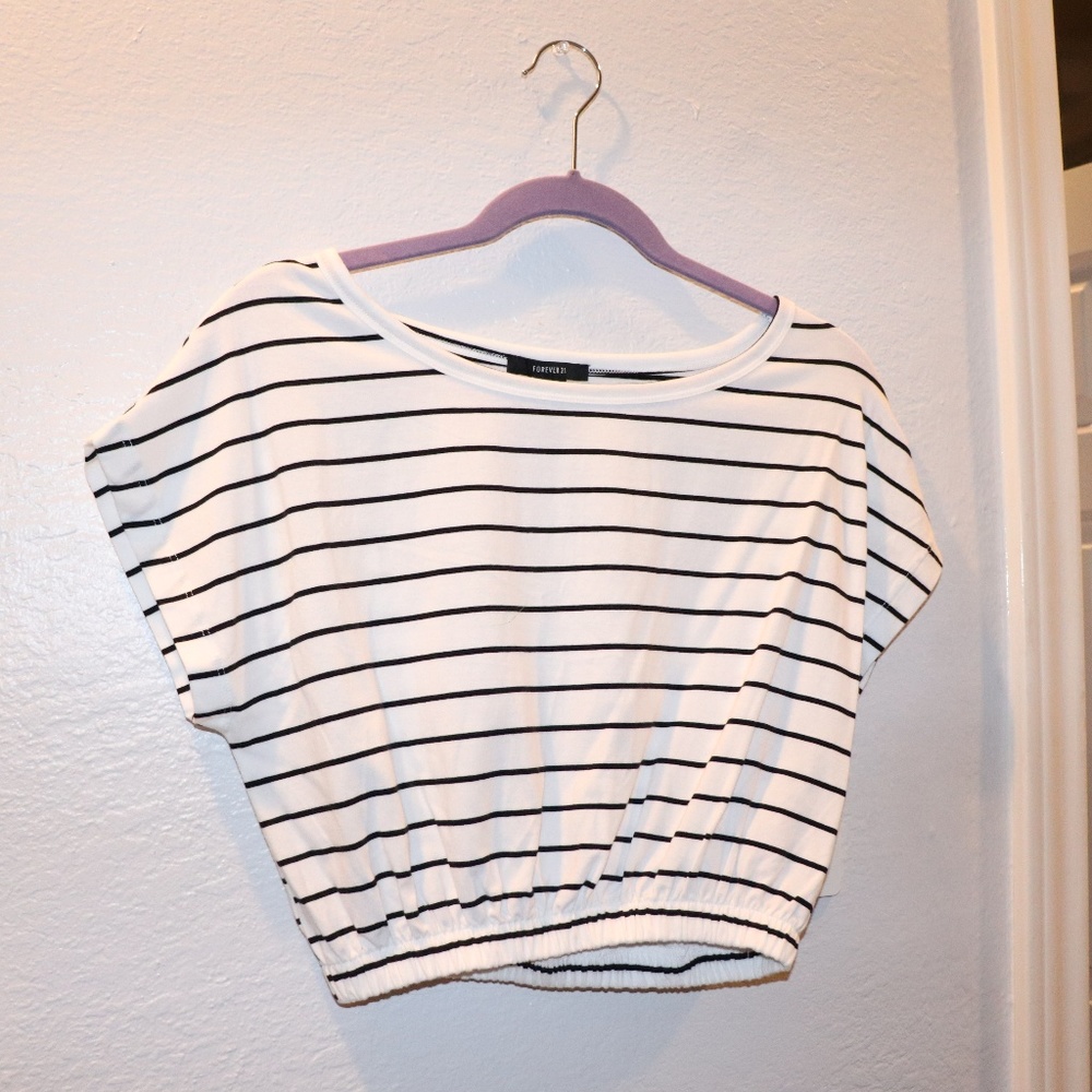 Everyday Stripped Crop Top